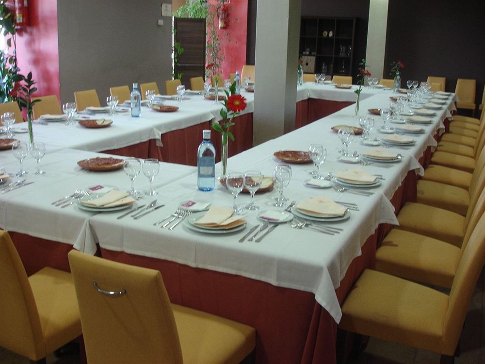 Hotel Villa De Setenil Setenil De Las Bodegas Ngoại thất bức ảnh